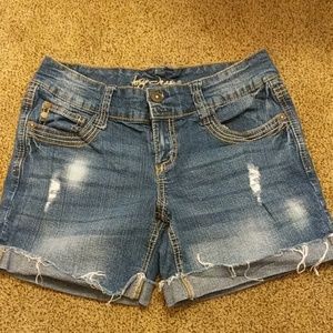 Size 7/8 Ariya Jeans Shorts Pre-Distressed